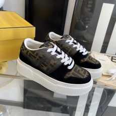 Fendi Low Shoes